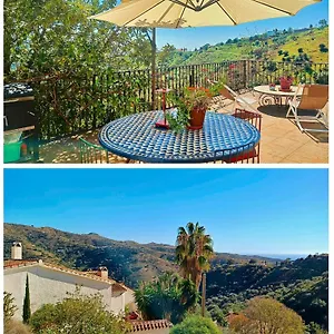Ferienhaus Casa Medina - Private With Terrace And Sea View, 25 Minutes From Malaga, Moclinejo